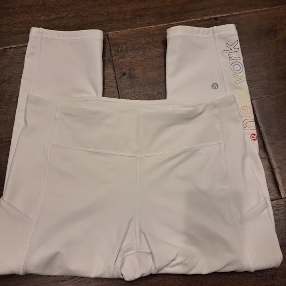 Lululemon White Capri Leggings With Colorful New York Emblem - Picture 1 of 6